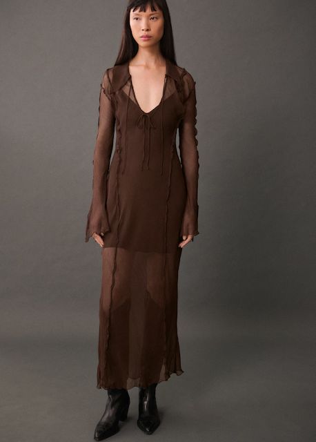 MARIA'S STYLE PLANET: CHIFFON DRESS Floral Crochet Dress, Dress Woman, Gauze Fabric, Long Jumpsuits, Brown Dress, Denim Outfit, Fall Looks, Dress With Bow, Crochet Dress