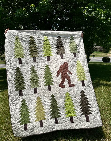 Big Foot Quilt Sasquatch Pattern by Elizabeth Hartman Sasquatch Quilt, Bigfoot Quilt, Boys Quilt Patterns, Elizabeth Hartman, Quilt Sewing Patterns, Lap Quilts, Boy Quilts, Quilt Ideas, Quilt Sewing