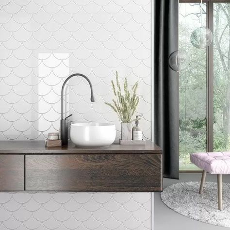 Scallop Tile Backsplash, Fish Scale Tile Bathroom, White Fish Scale Tile, White Stone Tiles, Hexagon Decor, Floor Tile Grout, Scallop Tiles, Fish Scale Tile, Modern Bathroom Tile