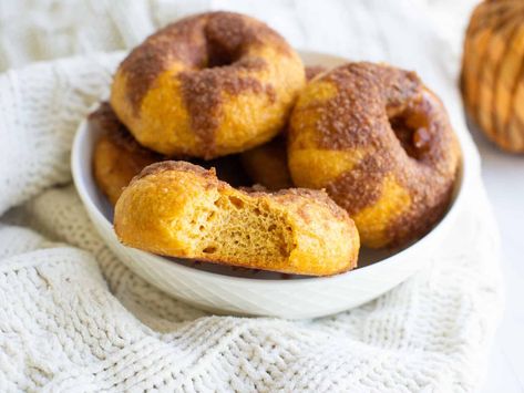 Sourdough Pumpkin Bagels Pumpkin Sourdough, Sourdough Pumpkin, Pumpkin Bagels, Bread Proofer, High Protein Flour, Sourdough Bagels, Pumpkin Crunch, Cinnamon Crunch, Homemade Pumpkin Puree