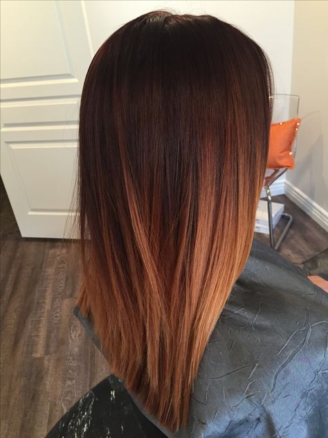 Brown To Auburn Balayage Ombre, Straight Red Balayage Hair, Long Straight Ombre Hair, Dark Copper Balayage Brunette Straight Hair, Brown Copper Balayage Straight Hair, Straight Copper Balayage, Brunette Copper Ombre, Balayage Hair Brown Red, Auburn To Copper Balayage