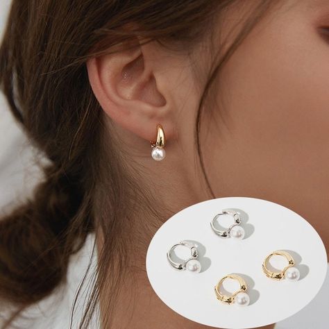 Bridesmaid Earrings Gold, Abstract Jewelry, Cute Stud Earrings, Pearl Earrings Wedding, Small Hoop Earrings, Mini Hoop Earrings, Tiny Earrings, Pearl Hoop Earrings, Stylish Earring