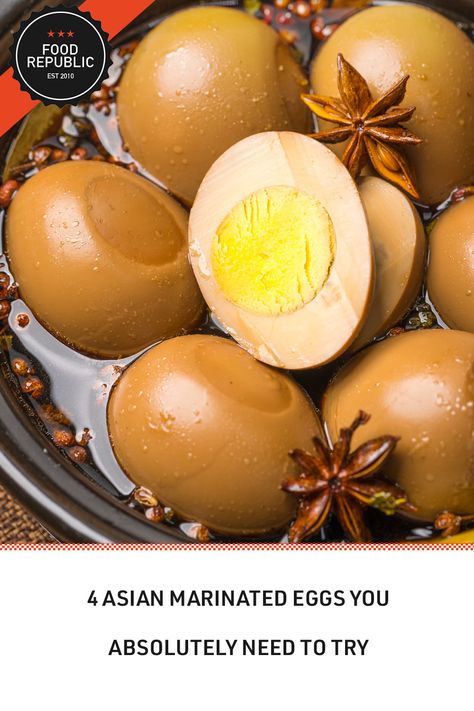 Hard Boiled Egg Marinade, Marinated Eggs Hard Boiled, Marinated Hard Boiled Eggs, Asian Eggs, Marinated Eggs, Peeling Boiled Eggs, Spiced Eggs, Ramen Egg, Cured Egg