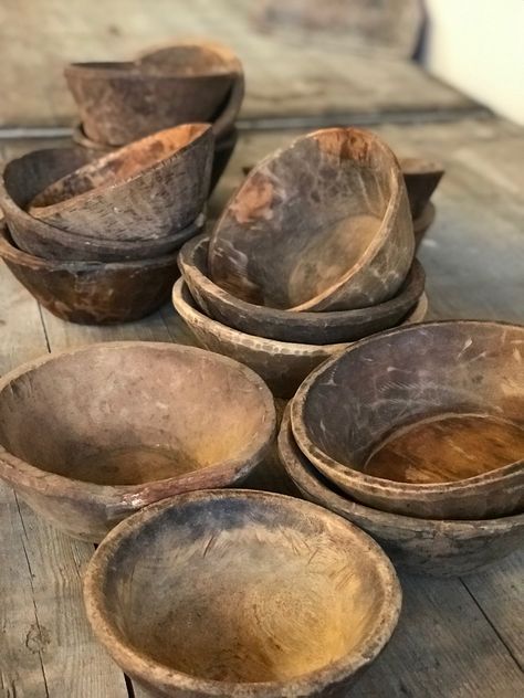 Rustic Pottery Ideas, Artisan Aesthetic, Wabi Sabi Wood, Rustic Pottery, Wooden Utensils, Rustic Living, Wood Bowls, Old Wood, Wooden Bowls