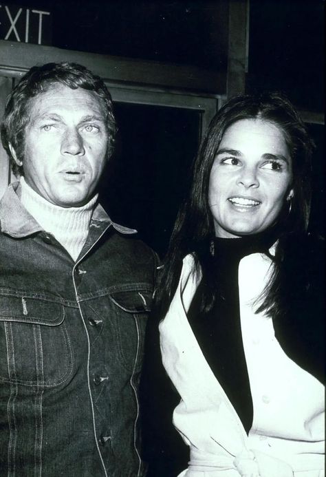 Ali Macgraw Steve Mcqueen, 1970s Looks, Ali Macgraw, Bianca Jagger, Robert Evans, The Seventies, Farrah Fawcett, Debbie Harry, 1970s Fashion