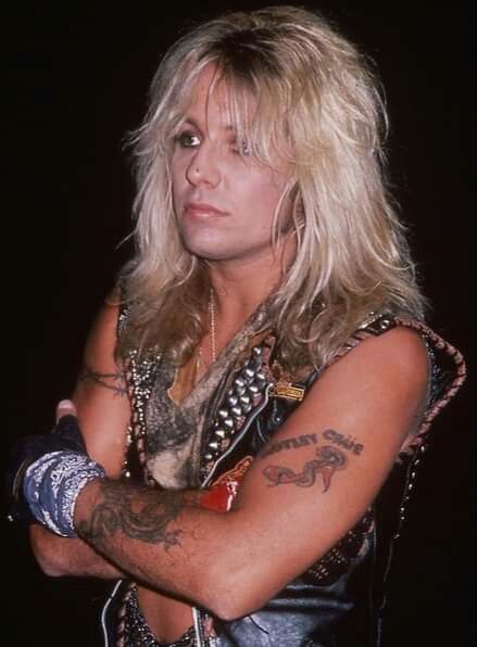 Vince Motley Crue, The Dirt Motley Crue, 80s Hair Metal, 80s Rockstars, Hair Metal Bands, 80s Hair Bands, Vince Neil, Motley Crüe, Black Label Society