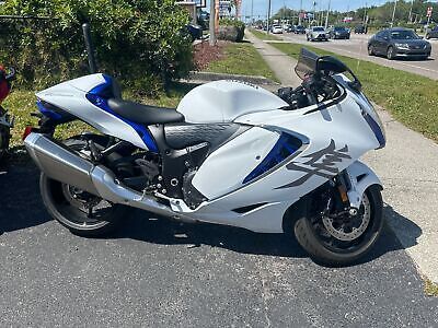 ad eBay - Find many great new & used options and get the best deals for 2023 Suzuki Hayabusa 1340 at the best online prices at eBay! Free shipping for many products! Suzuki Hayabusa, Ebay Finds, Motorcycles, Vision Board, Cars, Free Shipping, Best Deals