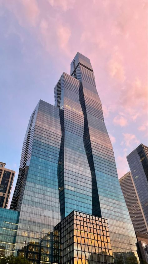 St Regis Chicago, Chicago Buildings Architecture, Willis Tower Chicago, Chicago Buildings, Fairytale Photoshoot, Book Collage, Chicago Pictures, London Buildings, Photoshoot Backdrops