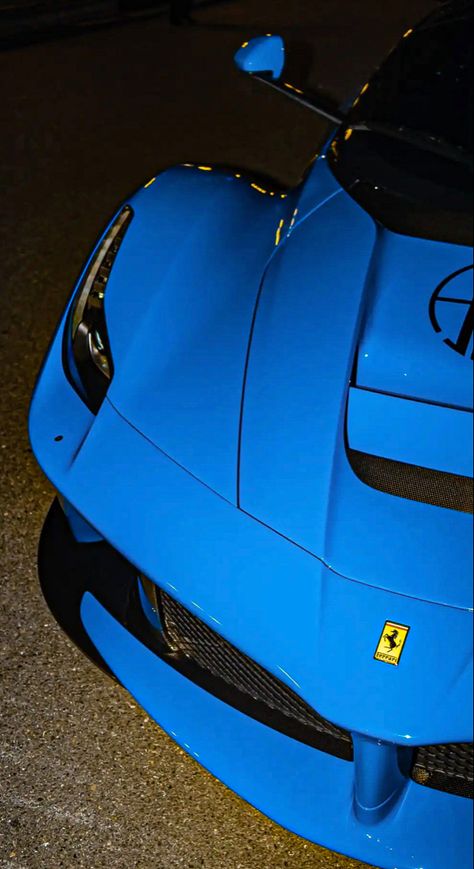 Ferrari Wallpaper, Pimped Out Cars, Ferrari Laferrari, Ferrari F40, Street Racing Cars, Super Luxury Cars, Classy Cars, Pretty Cars