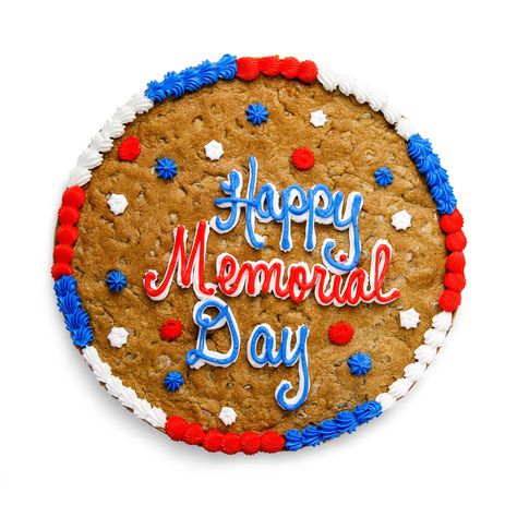 Labor Day Cookie Cake Ideas, Labor Day Cookie Cake, Memorial Day Cookie Cakes, Cookie Cake Ideas, Cookie Cake Designs, Strawberry Cobbler, Harris Teeter, Gingersnap Crust, Cookie Cakes