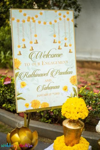 Engagement Welcome Board, Welcoming Board, Wedding Entrance Sign, Wedding Decoration Diy, Wedding Welcome Board, Wedding Background Decoration, Wedding Entrance Decor, Digital Invitations Wedding, Welcome Board