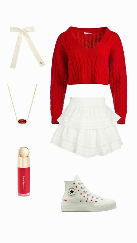 Christmas Pfps Aesthetic, Fancy Christmas Outfit, Christmas Pfp Aesthetic, Christmas Dress Ideas, Christmas Dress Party, Preppy Christmas Outfit, Christmas Dressing, Christmas Outfits Dressy, Christmas Dress Outfit