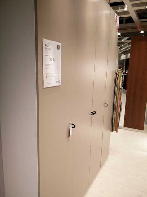 Ikea pax kast #Son #Eindhoven #Ikea #pax #forsand #beige Ikea Pax Forsand, Ikea Pax Doors, Ikea Pax Hack, Ikea Pax Closet, Pax Closet, Small Bedroom Inspiration, Ikea Nursery, Ikea Pax Wardrobe, Pax Wardrobe