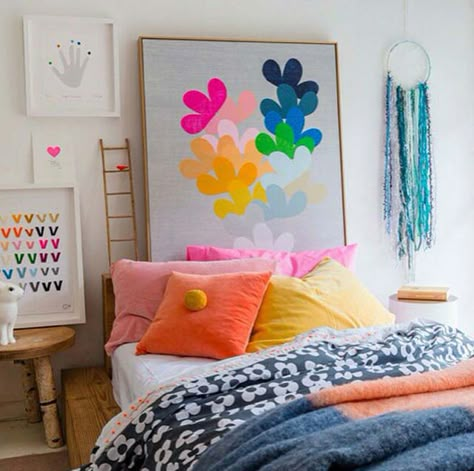 bright colourful girls bedroom Bright Room Ideas, Bedroom Ideas Bright, Colourful Bedrooms, Art Headboard, Colourful Bedroom, Colorful Bedroom Design, Bedroom Castle, Colorful Bedroom Decor, Colorful Bedroom