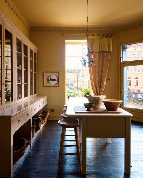 The Crouch End Kitchen | deVOL Kitchens Kitchen Devol, Old Pots, Bath Showroom, Devol Kitchens, Large Dresser, Dresser Top, Yellow Room, English Furniture, Vintage Curtains