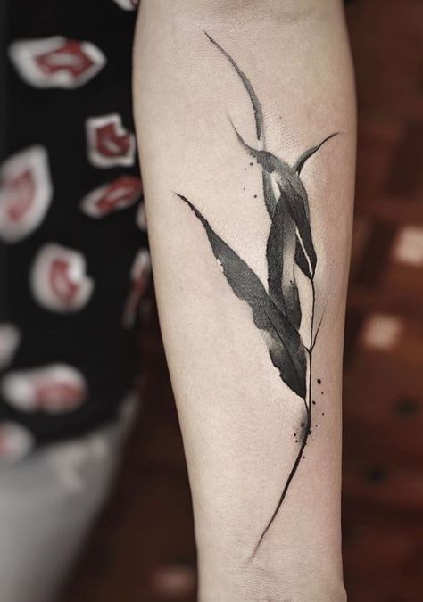 Chen Jie Newtattoo leaves tattoo Tattoos Chinese, Tattoo Abstract, Beautiful Tattoo Designs, Painting Instagram, Chinese Ink Painting, Tattoo On Forearm, Native Tattoos, Rune Tattoo, Water Tattoo