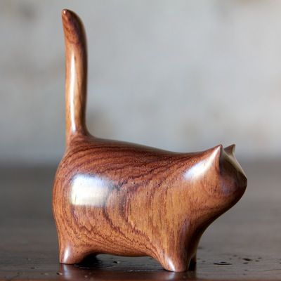 1000+ ideas about Carving on Pinterest | Whittling, Wood spoon and ... Art Sculpture En Bois, Cat Carving, Cat Wood, Wood Animal, Wood Carving Designs, Wood Cat, Fat Cat, Wooden Cat, Carving Designs