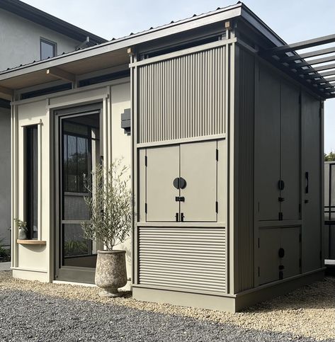 Modern Chicken Coop Plans, Modern Chicken Coop, Wood Window Sill, Automatic Chicken Door, Animal Homes, Mobile Chicken Coop, Interior Pendant Lighting, Double Doors Exterior, Modern Shed