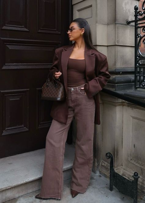 Brown Silk Pants Outfit, Brown Business Casual Outfits, Tan Slacks Outfit Women, Brown Satin Pants Outfit, Brown Leather Pants Outfits, Brown Outfit Winter, Brown Dress Pants Outfit, Monochrome Brown Outfit, Cafe Fits