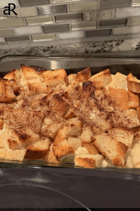 Low Carb Bread Pudding, Sugar Free Bread Pudding, Keto Bread Pudding Low Carb, Keto Bread Pudding, Zero Carb Bread, Choc Zero, Keto White Chocolate, White Chocolate Bread, Thm Cake