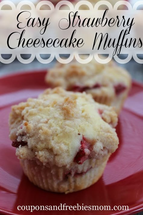 Homemade Strawberry Cheesecake, Strawberry Cheesecake Muffins, Easy Strawberry Cheesecake, Cheesecake Muffins, Recipe Strawberry, Strawberry Muffins, Muffin Tin Recipes, Homemade Muffins, Muffin Man