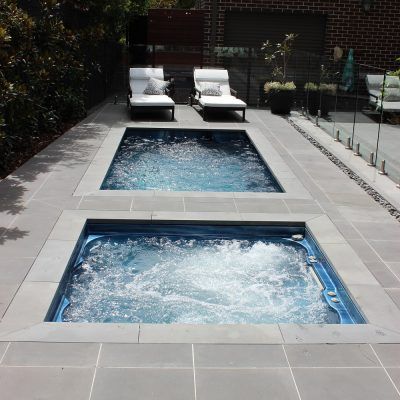 Pool Spa Combo, Inground Spa, Small Backyard Pool Ideas, Endless Pools, Small Backyard Pool, Backyard Pool Ideas, Swimming Pool Pictures, Grey Paving, Diy Hot Tub