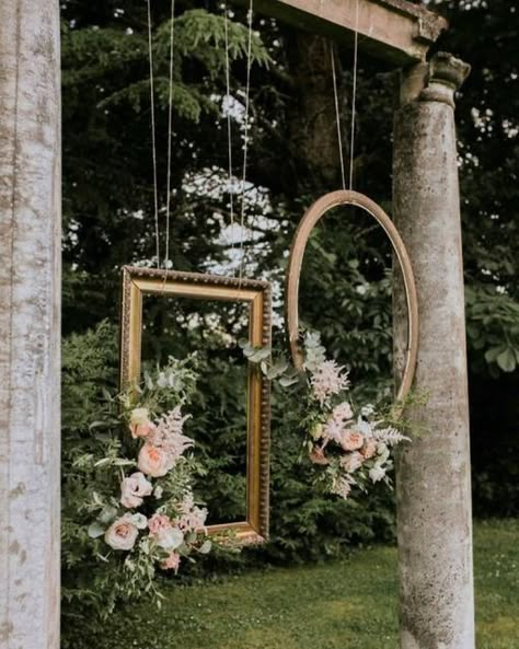 Backyard Wedding Decorations, Hanging Flowers, Wildflower Wedding, Wonderland Wedding, Wedding Mood Board, Forest Wedding, Wedding Mood, Wedding Deco, Wedding Arch