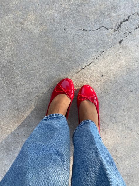 Red Pump Outfits, Steve Madden Red Flats, Ballet Flats Red Outfit, Red Flats Aesthetic, Pop Of Red Outfit Fall, Steve Madden Red Ballet Flats, Red Ballet Flats Aesthetic, Red Ballet Pumps Outfit, Cherry Red Ballet Flats