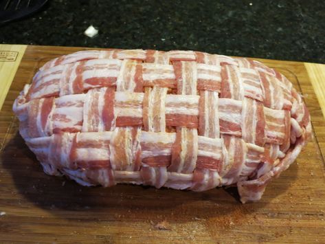 Bacon Explosion, Bacon Wrapped Pork Loin, Bacon Wrapped Sausages, Sausage Wrap, Bacon Wrapped Pork, Bacon On The Grill, Pork Bacon, Bombe Recipe, Bacon Sausage