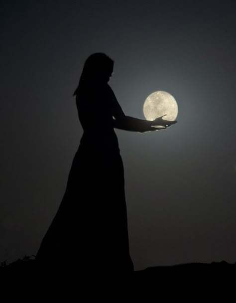 Learn all about Lilith, Black Moon Lilith, and Lilith In Astrology #lilith #blackmoonlilith #lilithastrology Lilith Astrology, Moon Goddess Art, Lunar Witch, Black Moon Lilith, Goddess Of The Moon, Goddess Aesthetic, The Moon Is Beautiful, Moon Witch, Moon Aesthetic