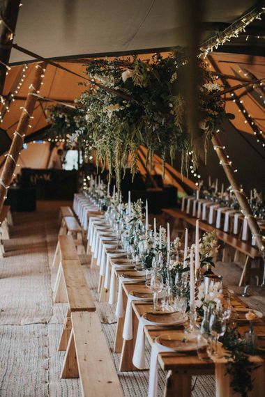 Tipi Wedding Decor, Tent Wedding Reception, Wedding Table Themes, Festival Themed Wedding, Romantic Rustic Wedding, Bohemian Wedding Decorations, Boho Beautiful, Rustic Wedding Table, Tipi Wedding