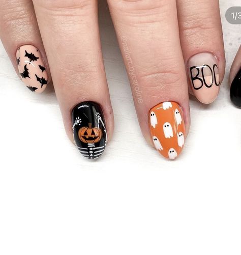 Halloween Nails Skeleton, Creepy Halloween Nails, Skeleton Nails, Nail Halloween, Cartoon Nails, Holloween Nails, Spooky Nails, Halloween Acrylic Nails, September Nails