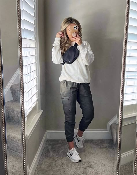 TENCEL™ Cargo Jogger curated on LTK Sports Mom Outfit Spring, Lulu Joggers Outfit, Dressing Up Joggers Outfits, Athletic Joggers Outfit, Outfits For 30 Somethings, Cargo Joggers Outfits, Winter Clothes 2023, Sporty Mom Outfits, Athleisure Outfits For Work