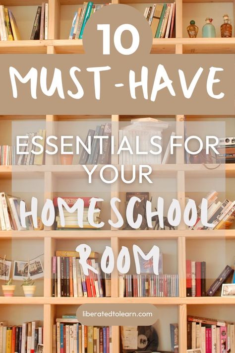 Creating a homeschool room is both fun and exciting. The joy is in preparing what it will look like and what you’ll have in it, but have you ever thought about the essentials of a homeschool room? We've compiled a list of 10 MUST-HAVE essentials for your homeschool room! Home School Room Preschool Ideas, Tiny Homeschool Room, Homeschool And Playroom Ideas, Homeschool Playroom Combo, Homeschooling Room Ideas, Toddler Homeschool Room, Homeschool Must Haves, Simple Homeschool Room, Homeschool Storage