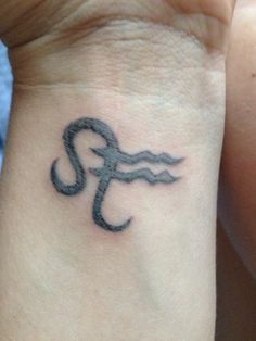 Leo and Aquarius For both my babies!! Leo And Aquarius Tattoo, Leo Tattoo Ideas, Aquarius Tattoo Ideas, Aquarius Symbol Tattoo, Lilies Tattoo, Tattoo Leo, Aquarius Constellation Tattoo, Gemini Aquarius, Leo Constellation Tattoo