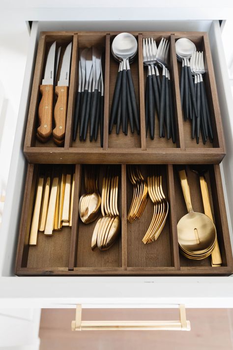 Flatware Organization, Flatware Drawer, Kitchen Drawer Organizers, Utensil Drawer Organization, Black Flatware, Silverware Organization, Cutlery Drawer, Flatware Organizer, Modern Flatware