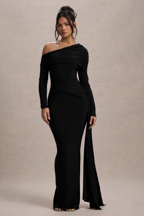 Event season calls for a timeless piece like Valina. Carefully crafted in a deep black shade of our signature stretch jersey, this floor-sweeper features partial ruching throughout to flatter your silhouette. Complete with a lavish side drape, let Valina do the talking and team yours with some simple strappy stilettos 30s Hollywood, Fall Gowns, Off Shoulder Formal Dress, Rip 20s, Fancy Maxi Dress, Law Graduation, Dress With Drape, One Shoulder Dress Long, Grad Outfits