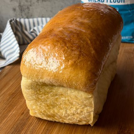 Unbleached Bread Flour Sandwich Bread Recipe Homemade Sandwich Bread, Gray Headboard, Homemade White Bread, Homemade Sandwich, White Bread Recipe, Tasty Bread Recipe, Sandwich Bread Recipes, Baking Bread Recipes, Loaf Of Bread