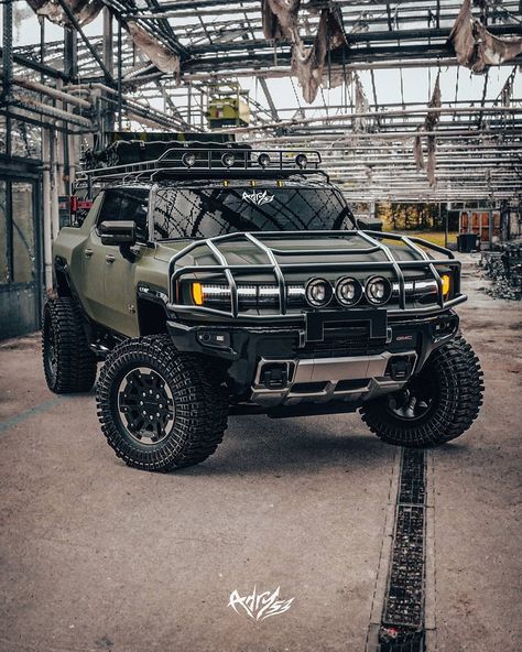 Mobil Off Road, Hummer Ev, Hummer Truck, Tactical Truck, Stuff To Buy, Southern Maine, Overland Truck, Hummer Cars, Hummer H1