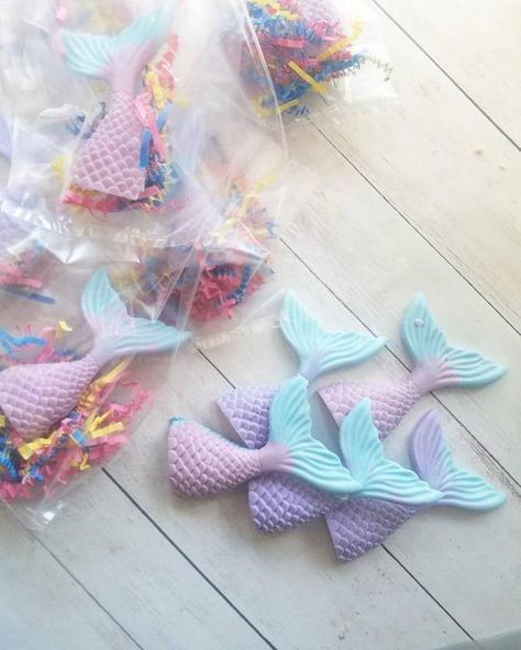 Girls Pool Party, Beach Soap, Mermaid Soap, Pool Party Favors, Birthday Plans, Ocean Theme Party, Mermaid Party Favors, Unicorns And Mermaids, Mermaid Parties