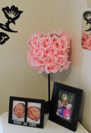 Copycat Pottery Barn Kids Rose Lamp Shade DIY Diy Bedroom Projects, Lamp Shade Makeover, Rose Lamp Shade, Shade Tutorial, Flower Lampshade, Cat Pottery, Rose Lamp, Pottery Barn Style, Diy Projects For Bedroom