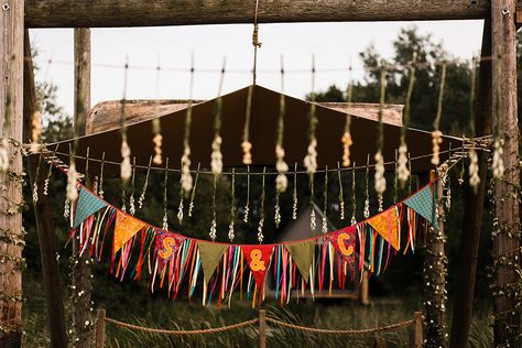 James Richard – Wilderness Weddings Beach Market, Boho Decoration, Wedding Bunting, Quirky Wedding, Reception Centerpieces, Pennant Banner, Pennant Banners, Wedding Boho, Custom Backdrop