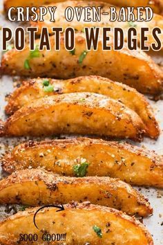 These Baked Potato Wedges comes out of the oven truly crispy on the outside and so tender on the inside.  With garlic and Parmesan seasoning, these potato wedges are so, so, so good! Perfectly seasoned, baked in oven for less guilt snacking. #potatowedges #bakedpotatowedges #ovenbakedpotatowedges #crispypotatowedges #healthypotatowedges #partyrecipes #superbowl #Parmesan #seasonedpotatowedges #schoolsnacks Potato Recipes Healthy, Wedges Potato, Baked Potato Wedges Recipe, Parmesan Baked Potatoes, Seasoned Potato Wedges, Baked Potato Wedges, Crispy Potato Wedges, Crispy Baked Potatoes, Roasted Potato Wedges