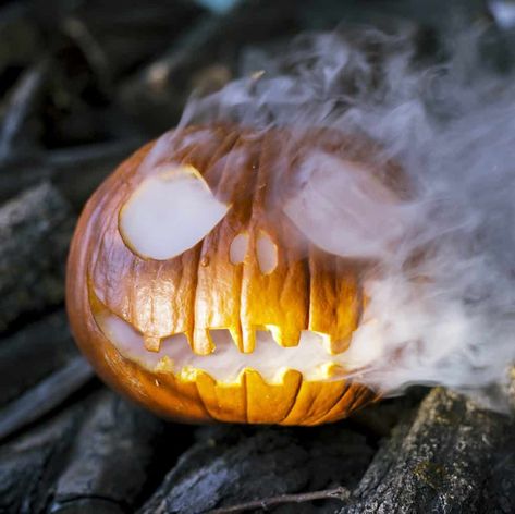 21 of the Best Pumpkin Carving (or Not!) Ideas