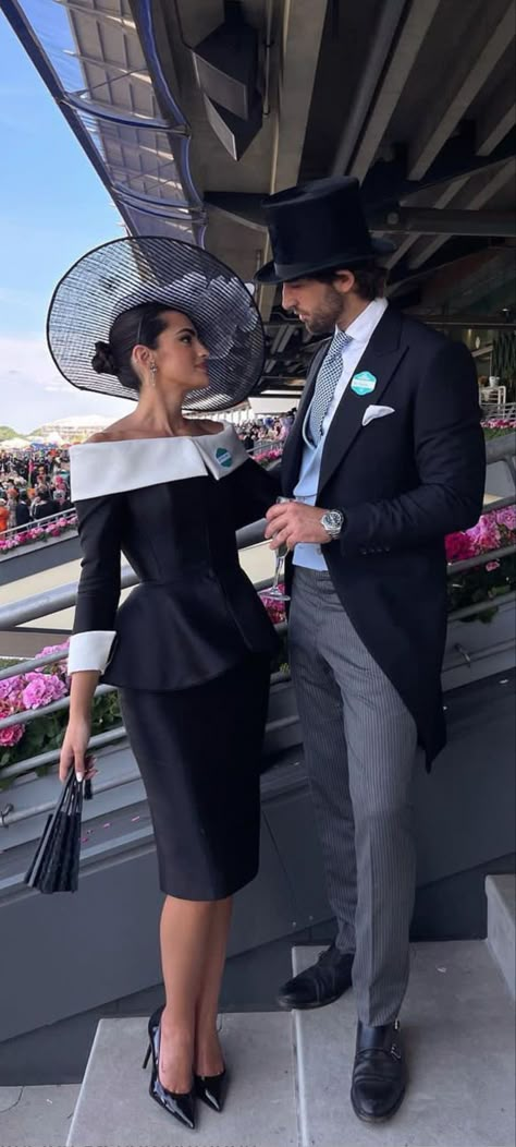 Ascot Dresses Classy, Derby Men Outfit, Wedding Guest Outfit With Hat, Kentucky Derby Outfit For Women Classy, Horse Race Outfit Dresses, Ladies Day At The Races Outfit, Royal Ascot Outfit, Kentucky Derby Outfit For Women, Horse Race Outfit