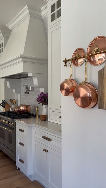 Pots On Wall Kitchen, Hanging Pot Rack From Ceiling, Pan Display Kitchen, Pan Hanger Kitchen, Copper Pan Display, Hanging Pots And Pans Over Island, Pot Rack Hanging Wall, Hanging Pans In Kitchen, Hanging Pots And Pans On Wall