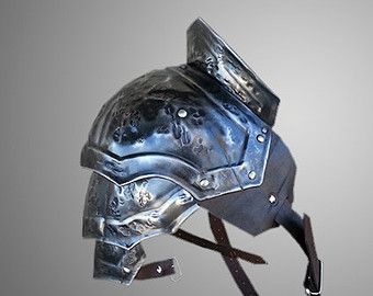 Find the tools to make this at https://www.etsy.com/shop/84metals . cosplay armor. knife making. Knight Shoulder Armor, Armor Pauldron, Paladin Armor, Steel Armor, Warrior Armor, Armadura Cosplay, Foam Armor, Larp Armor, Cosplay Armor