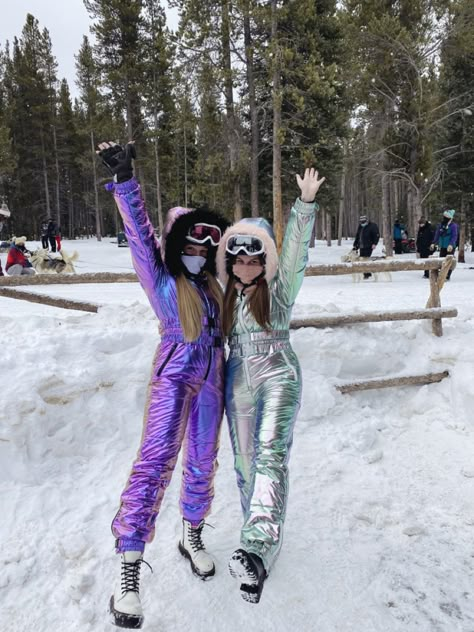 Igloofest Outfit, Skiing Chalet, Chalet Vibes, 30th Birthday Outfit, Best Dressed Award, Apres Ski Party, Spring Skiing, Winter Jumpsuit, Snow Days