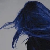 Midnight Blue Hair Aesthetic, Blue Hair Aesthetic Faceless, Darcy Vega Zodiac, Arcane Aesthetic, Blue Hair Aesthetic, Pokemon Platinum, Dark Blue Hair, Zodiac Academy, Silver Mist