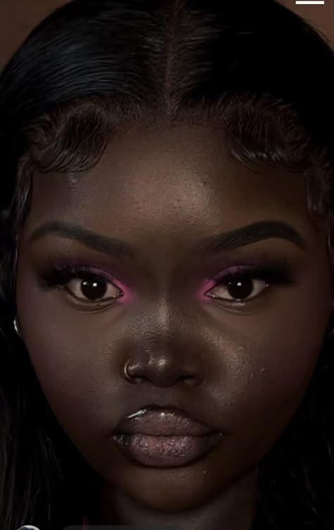 Sultry Pink Eye Makeup, Cute Minimalist Makeup, Dark Skin Pink Makeup, Dark Purple Makeup Aesthetic, Purple Soft Makeup, Makeup Looks With Pink, Easy Glam Makeup Looks, Easy Eyeshadow Ideas, Cool Tone Eyeshadow Looks